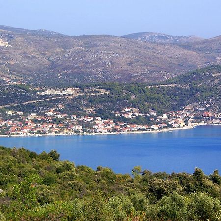 Apartments With A Parking Space Poljica, Trogir - 11454 Marina Exterior photo