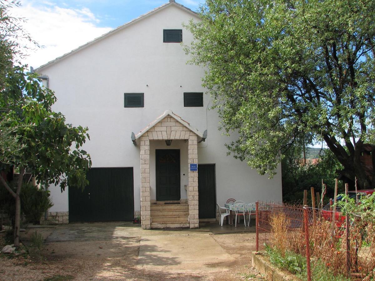 Apartments With A Parking Space Poljica, Trogir - 11454 Marina Exterior photo